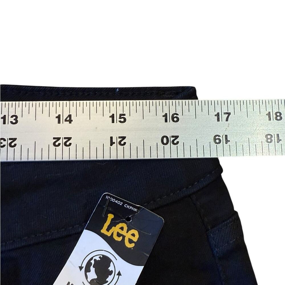 Lee Womens 14 (33 x 29) Short Black Bootcut Jeans NWT - Picture 3 of 12